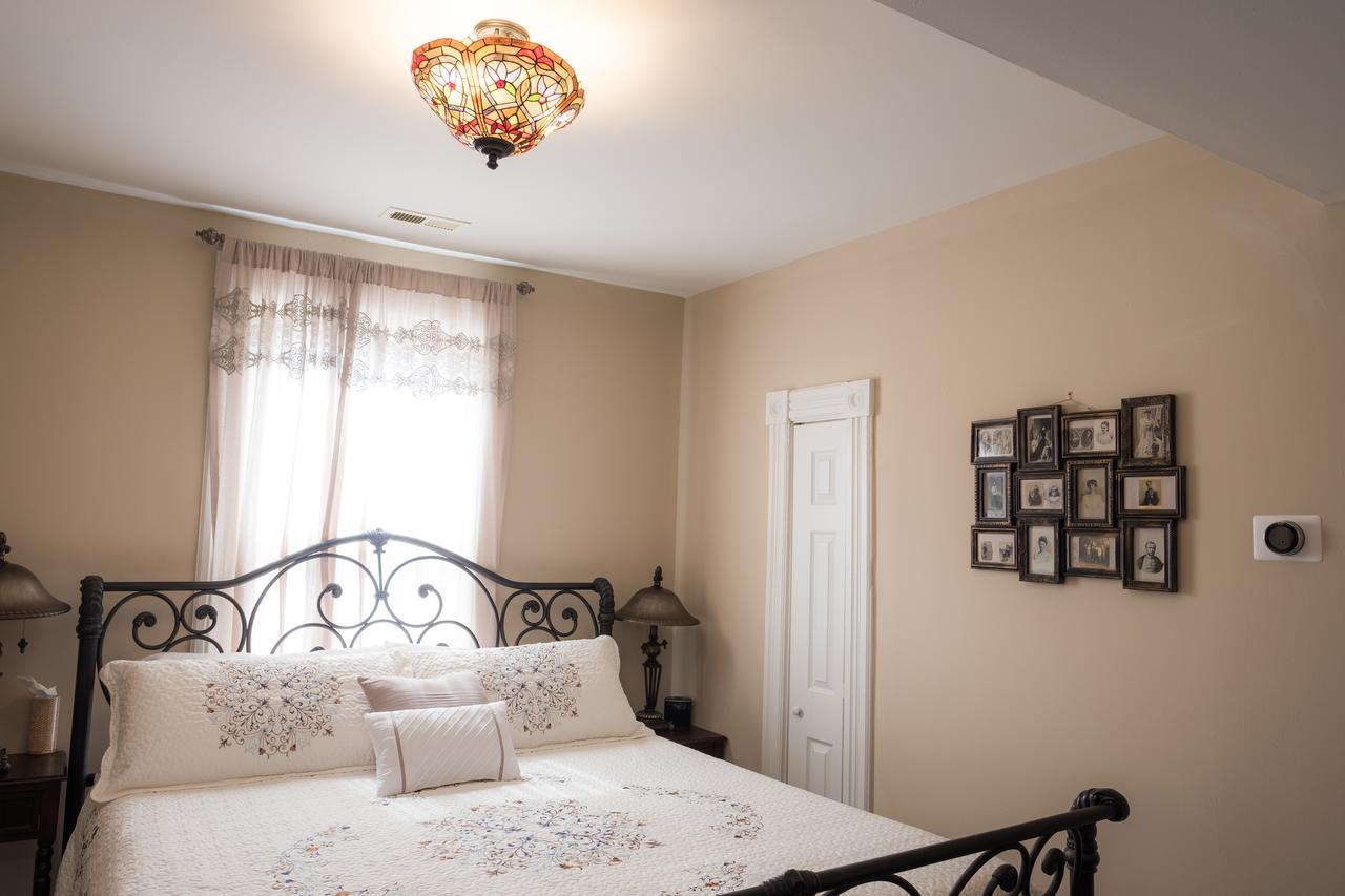Dennison Street Inn, B & B Colonial Beach Quarto foto
